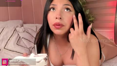 Snapshot of missesmeralda chatting on 5, 6, 2026 Julieta Arboleda but i like call me esme online show from 5, 6, 2026
