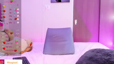 Gisell   Gigi online show from 8, 3, 2025