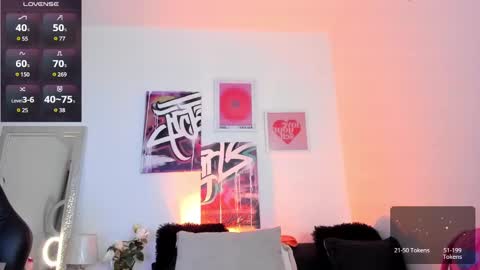 Annie online show from 8, 1, 2025