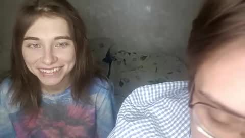 Snapshot of missjadefox chatting on 14, 12, 2025 Ashley and Alex online show from 14, 12, 2025