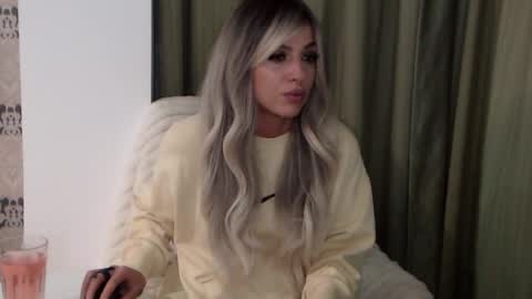 MissJenny7 online show from 20, 9, 2025