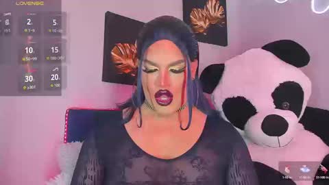 kassandra lazcano online show from 18, 9, 2025