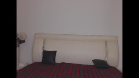 Snapshot of misskhloe chatting on 12, 1, 2026 Khloe online show from 12, 1, 2026