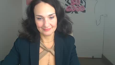 Snapshot of misskristyyy chatting on 9, 4, 2026 Christina online show from 9, 4, 2026