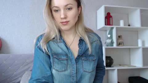 Snapshot of missliliian chatting on 11, 2, 2025 MissLi online show from 11, 2, 2025