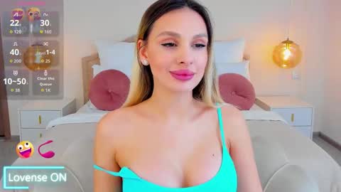 Snapshot of misslou_ chatting on 2, 2, 2026 Lou online show from 2, 2, 2026