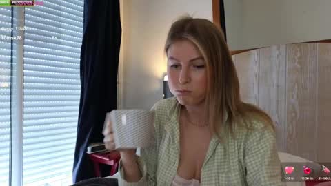 Misslucci online show from 1, 3, 2025