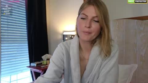 Misslucci online show from 18, 9, 2025