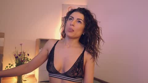 Snapshot of misslullu chatting on 31, 1, 2025 Lullu online show from 31, 1, 2025