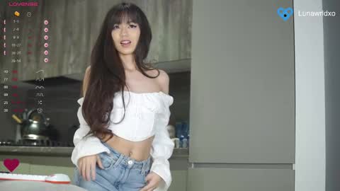 Snapshot of misslunacutie chatting on 16, 2, 2025 misslunacutie online show from 16, 2, 2025