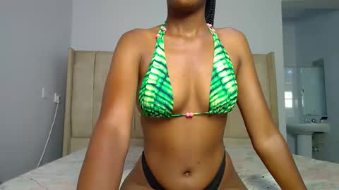 Snapshot of misslunah1 chatting on 23, 3, 2026 lunah online show from 23, 3, 2026