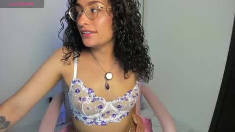 misslya0 online show from 19, 11, 2025