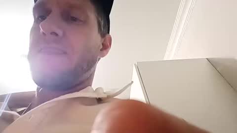 Snapshot of missmeandre chatting on 6, 3, 2026 4bdn couple online show from 6, 3, 2026