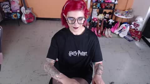 Miss Mia online show from 6, 2, 2025