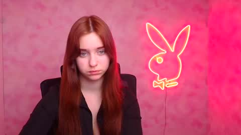 Snapshot of missmiamiss chatting on 30, 11, 2025 Mia online show from 30, 11, 2025