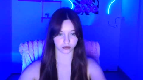 Snapshot of missmiamiss chatting on 3, 12, 2025 Mia online show from 3, 12, 2025