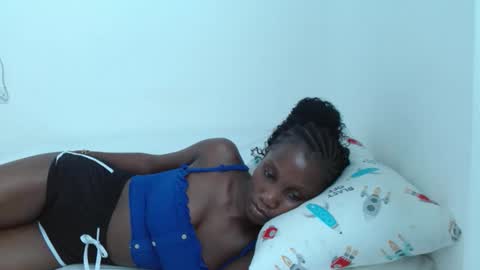 Snapshot of missmisbehave_irl chatting on 13, 3, 2026 sexy online show from 13, 3, 2026