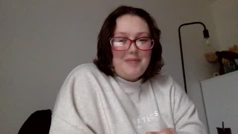 Snapshot of missmistressmal chatting on 2, 4, 2026 missmistressmal online show from 2, 4, 2026