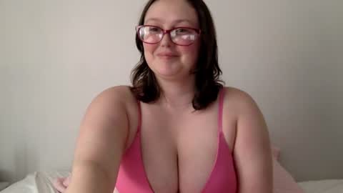 Snapshot of missmistressmal chatting on 6, 8, 2026 missmistressmal online show from 6, 8, 2026