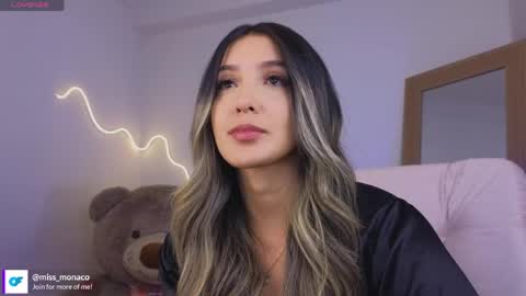 Snapshot of missmonaco chatting on 16, 4, 2026 Emma Rivera online show from 16, 4, 2026