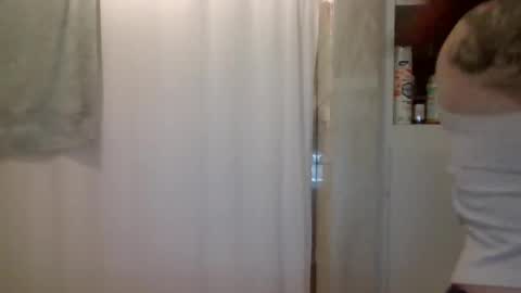 Snapshot of missmoonmagic13 chatting on 8, 3, 2026 Maxxx online show from 8, 3, 2026