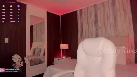 Nataly Rivas online show from 6, 11, 2025