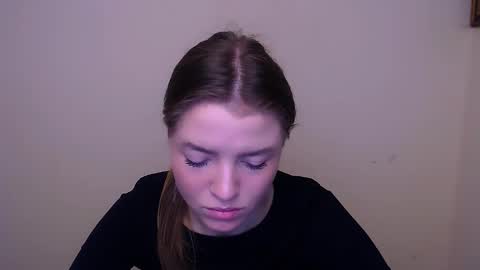 Snapshot of missoliviaa_ chatting on 12, 2, 2025 Olivia online show from 12, 2, 2025