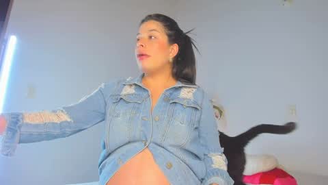 Snapshot of misspaulag chatting on 5, 2, 2025 misspaulag online show from 5, 2, 2025
