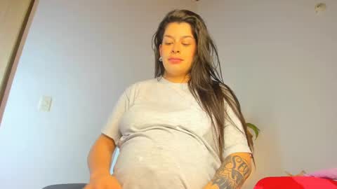 Snapshot of misspaulag chatting on 10, 2, 2025 misspaulag online show from 10, 2, 2025