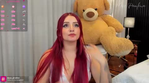 Snapshot of misspaulina__ chatting on 13, 2, 2025 Pau Giraldo online show from 13, 2, 2025