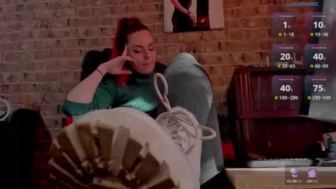 Miss Venus online show from 13, 2, 2025