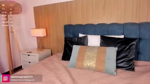 Emma Prada online show from 16, 2, 2026