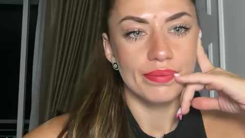 missroriann online show from 22, 5, 2026