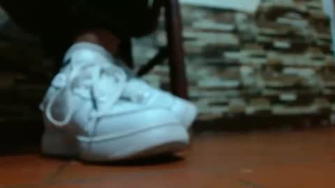 Snapshot of misssam28 chatting on 27, 12, 2024 TELL ME MISS online show from 27, 12, 2024