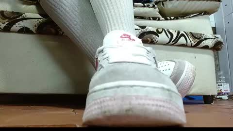 Snapshot of misssam28 chatting on 24, 9, 2025 TELL ME MISS online show from 24, 9, 2025