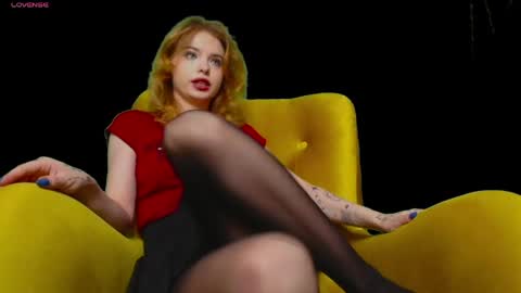 Snapshot of missslola chatting on 20, 4, 2026 Misss Lola Angel online show from 20, 4, 2026