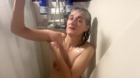 Miss Spooky Silverstacker online show from 23, 1, 2025