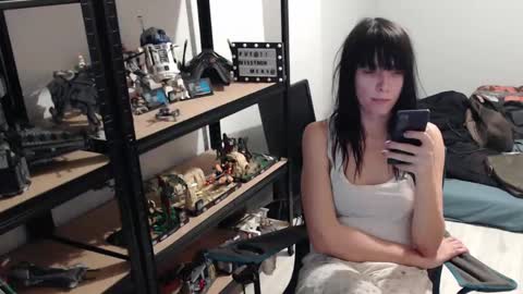 missthon online show from 2, 2, 2025