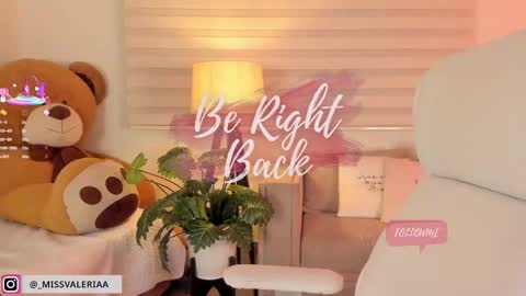 Valeria Davila online show from 11, 3, 2025