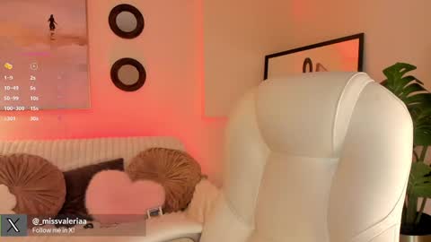 Snapshot of missvaleriaa chatting on 8, 5, 2026 Valeria Davila online show from 8, 5, 2026