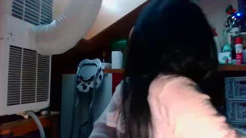 Snapshot of missversatile chatting on 29, 4, 2026 Miss Versatile online show from 29, 4, 2026