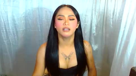 SweetViolet online show from 21, 5, 2026