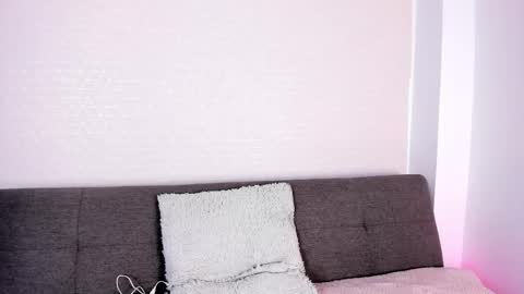 Pau OFmissweetpeach online show from 1, 12, 2025