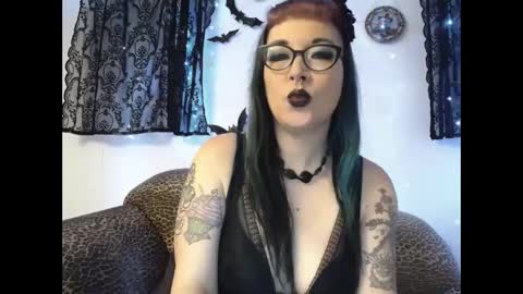 Missy Dee online show from 26, 2, 2025