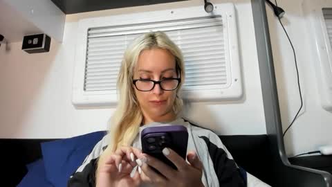 Snapshot of missy_matrix chatting on 16, 3, 2026 Missy matrix online show from 16, 3, 2026