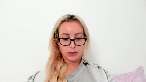Snapshot of missy_matrix chatting on 12, 6, 2026 Missy matrix online show from 12, 6, 2026