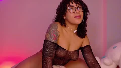 Missy Gainer online show from 15, 11, 2025