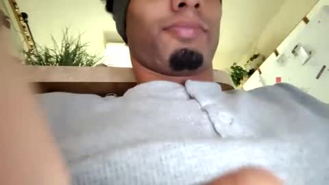 Snapshot of mister7117 chatting on 19, 9, 2025 Ayejay online show from 19, 9, 2025