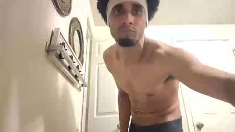 Snapshot of mister7117 chatting on 16, 11, 2025 Ayejay online show from 16, 11, 2025