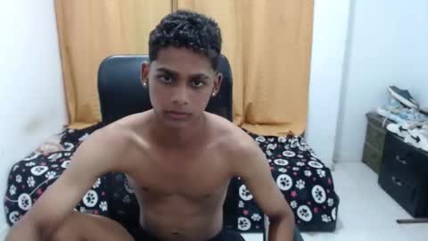 Snapshot of mister_desire_x chatting on 15, 11, 2025 Mister and sweet online show from 15, 11, 2025